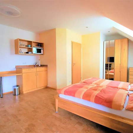 Gaestehaus Jaeger 호텔