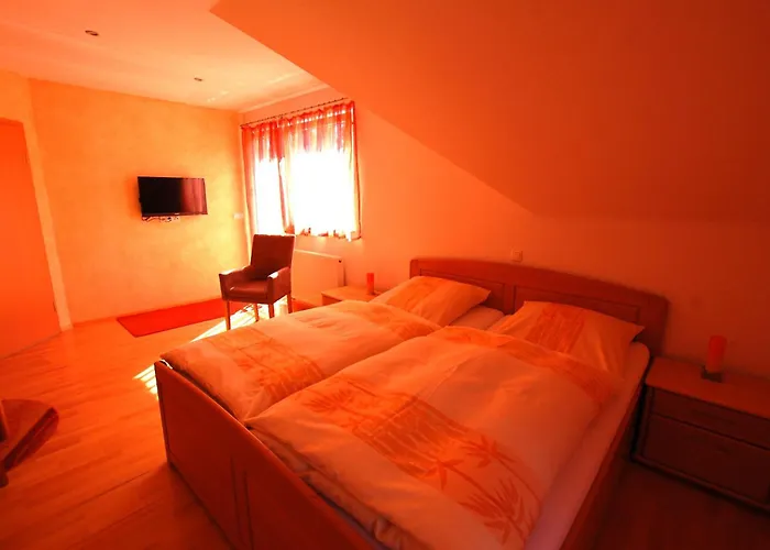 Gaestehaus Jaeger Отель 3*