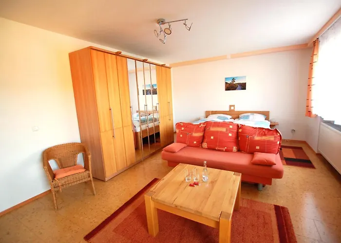 Отель Gaestehaus Jaeger 3*